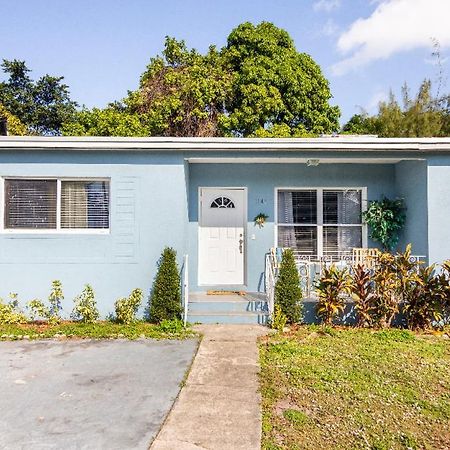 Cheerful 3-Bedroom Home /Ac+ Free Parking นอร์ทไมอามีบีช ภายนอก รูปภาพ